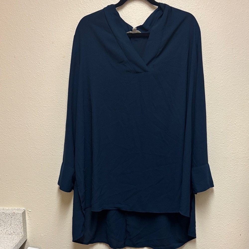 Elegant Navy Blue Women's Top Sheer size XXL